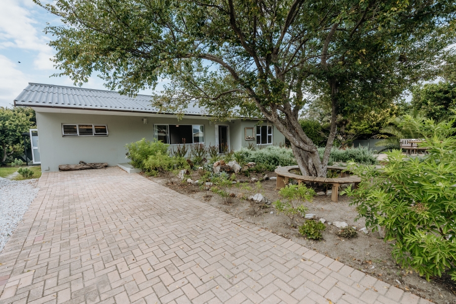 To Let 3 Bedroom Property for Rent in Westcliff Western Cape